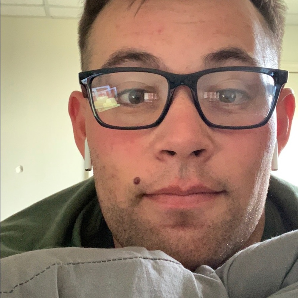 Meet your Posher, Joshua